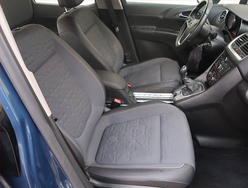 Opel Meriva (2015) 1.4 Turbo, po STK - fotka 9 z 16