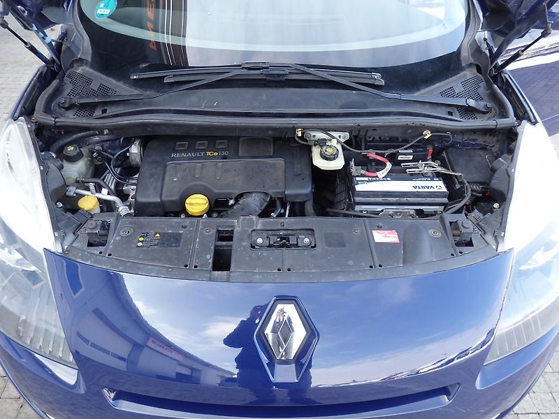 Renault Grand Scénic 1.4 TCE 96 kW DIGI. KLIMA - fotka 12 z 17