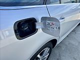 Volkswagen Golf 1,6 TDI  HIGHLINE*DSG*ZÁRUKA - náhled 40