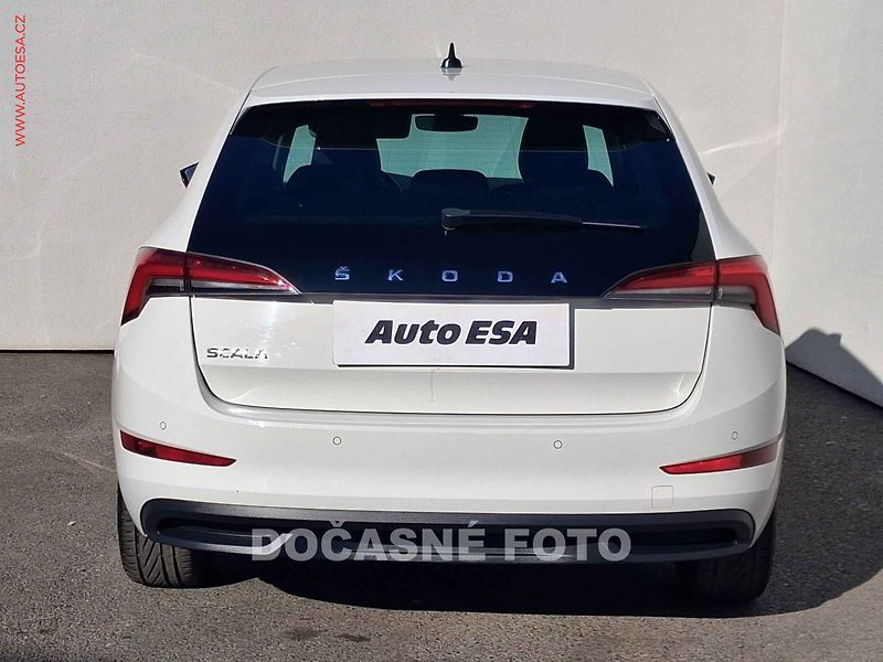 Škoda Scala (2023) 1.0TSi, 1.maj,ČR, Style, LED - fotka 5 z 16