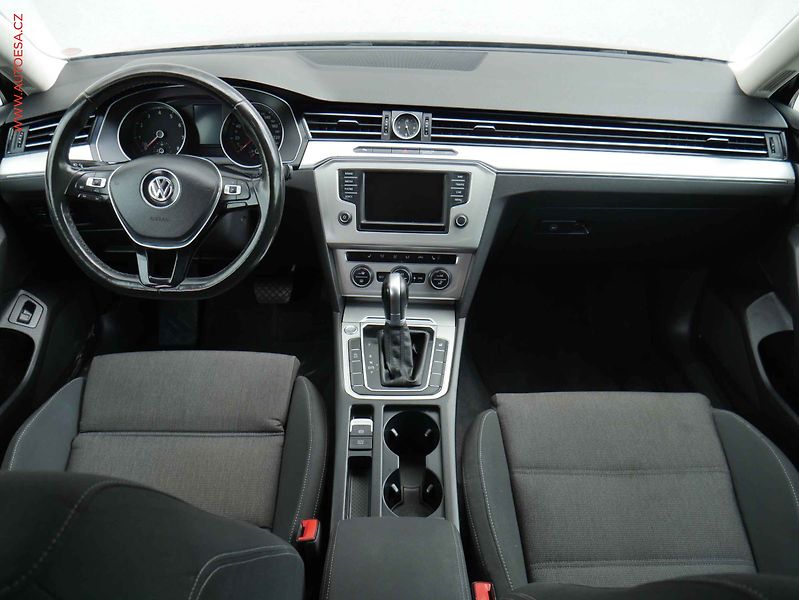 Volkswagen Passat (2017) 1.4 TSi, Comfortline, DSG - fotka 8 z 20