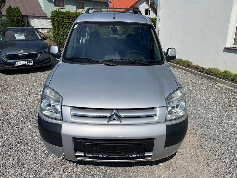 Citroën Berlingo (2006) 1.4 i TZ sada kol - fotka 6 z 18