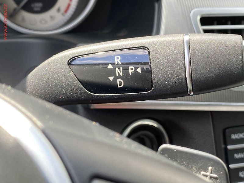 Mercedes-Benz Třídy E (2015) 3.0 CDi E350 4matic - fotka 15 z 22