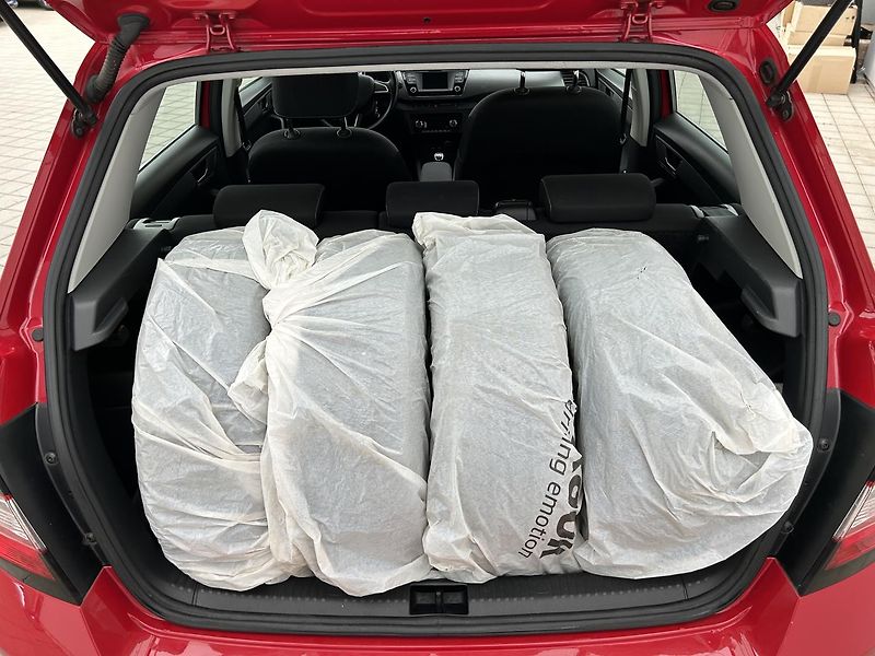 Škoda Fabia 1.0 TSI Style - fotka 26 z 26