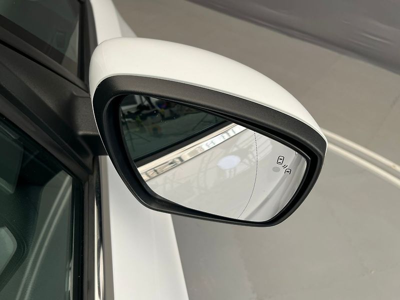 Ford Galaxy 110 kW, AT8, LED, ACC - fotka 36 z 50