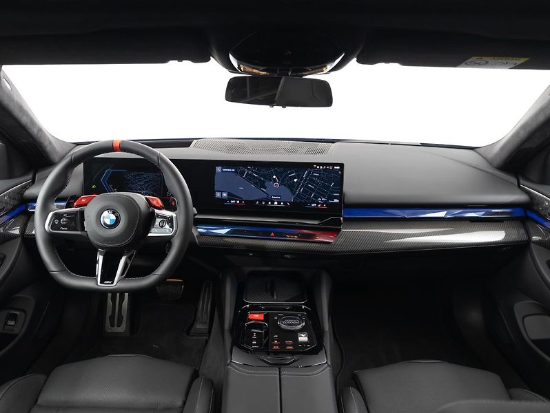 BMW M5 - fotka 13 z 23