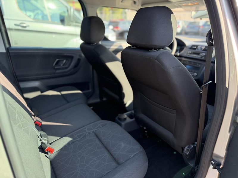 Škoda Roomster 1.2 Tsi, 63kw, 1. majitel - fotka 8 z 13