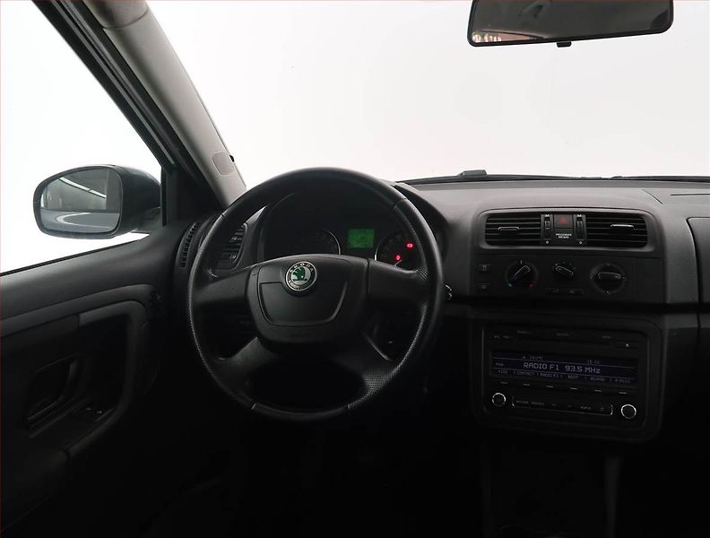 Škoda Fabia (2011) 1.6 TDI, po STK - fotka 7 z 14