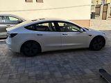 Tesla Model 3 (2021) LR, SOH 89%, bily int. - náhled 3