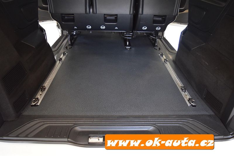 Mercedes-Benz Vito 114 CDI MIXTO LED 5 MÍST  - fotka 23 z 55