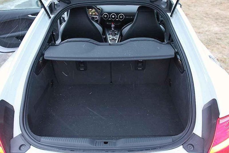 Audi TT Coupé quattro.