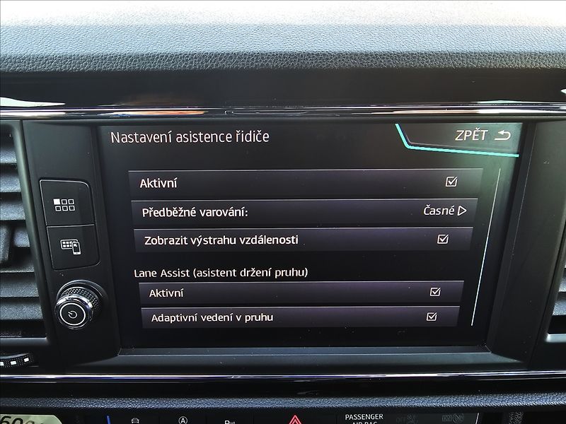 Seat Leon 1,5TSi 110KW  DSG FR ST TZ - fotka 25 z 46