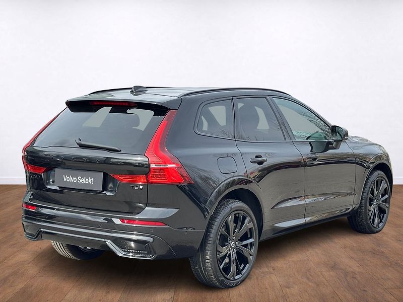 Volvo XC60 T8 ULTRA BLACK EDITON ,335 kW - fotka 5 z 23