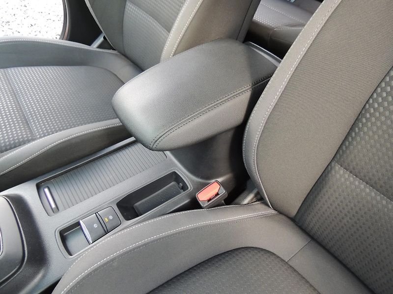Ford Focus (2020) Combi 1.0i,92kw,ČR,1.majitel - fotka 31 z 44