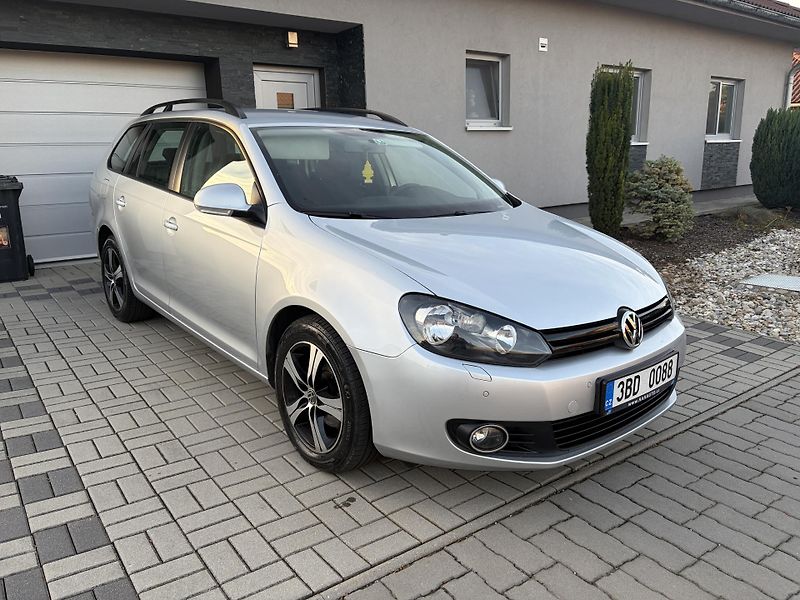 Volkswagen Golf (2011) Variant combi - fotka 1 z 13