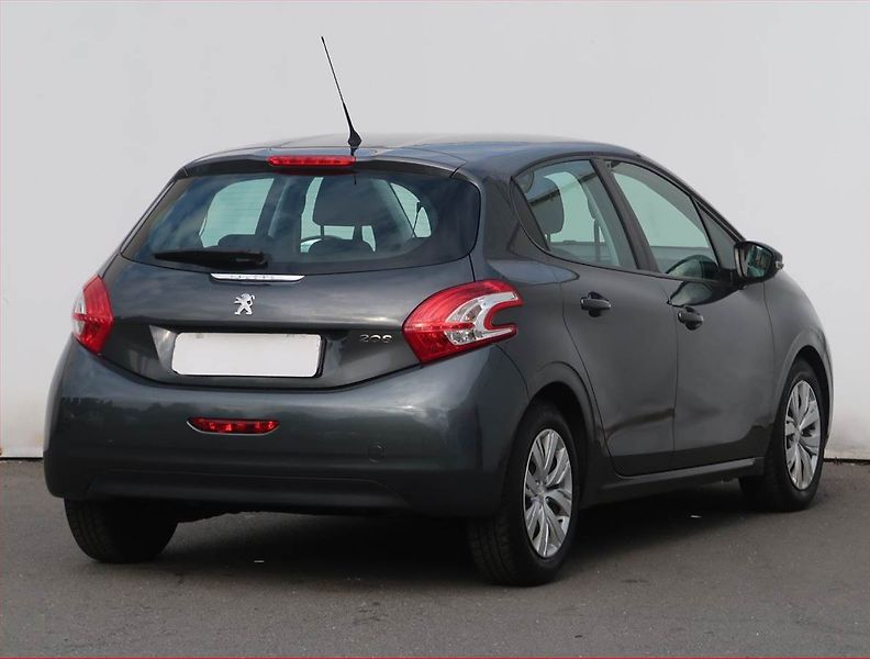 Peugeot 208 (2013) 1.4 VTi, Serv.kniha, nová STK - fotka 5 z 18