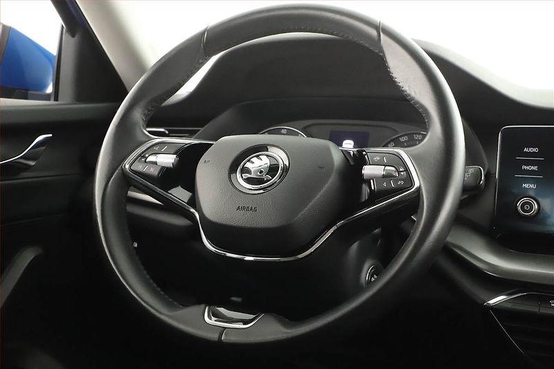 Škoda Octavia (2023) 1.0 TSI, ČR,1.maj, Serv.kniha - fotka 8 z 16