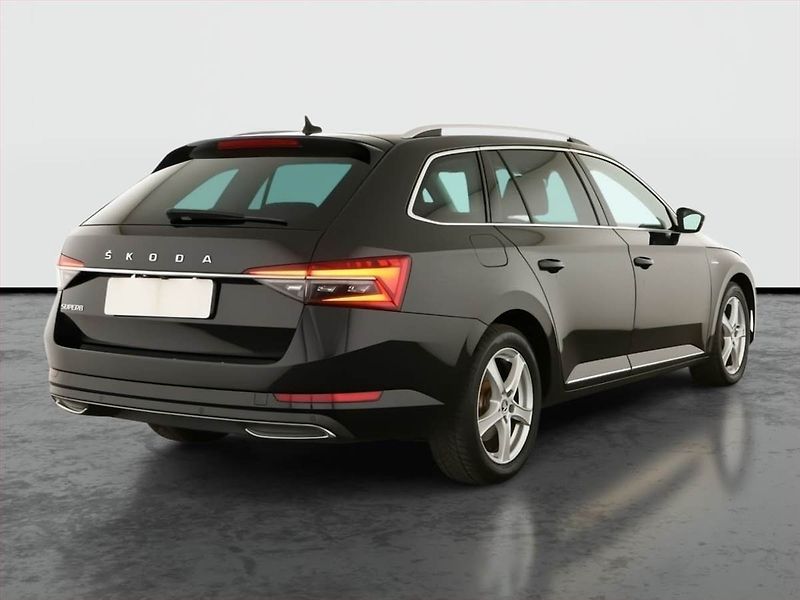 Škoda Superb (2020) Laurin&Klement 2.0 TDI - fotka 5 z 18