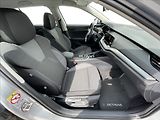 Škoda Octavia 2,0 TDI 4x4 DSG Ambition TAŽNÉ - náhled 18