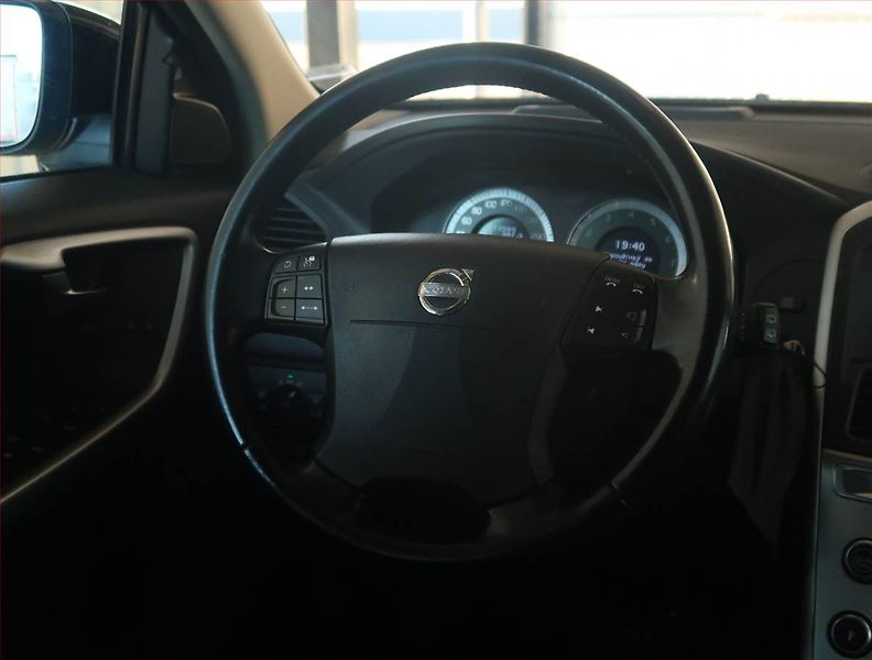 Volvo XC60 (2009) Summum T6, 4X4, Automat - fotka 16 z 21