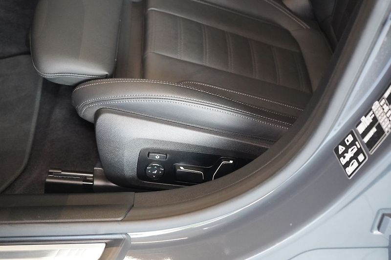 BMW Řada 4 430d xDrive Gran Coupé, Tažné - fotka 23 z 48