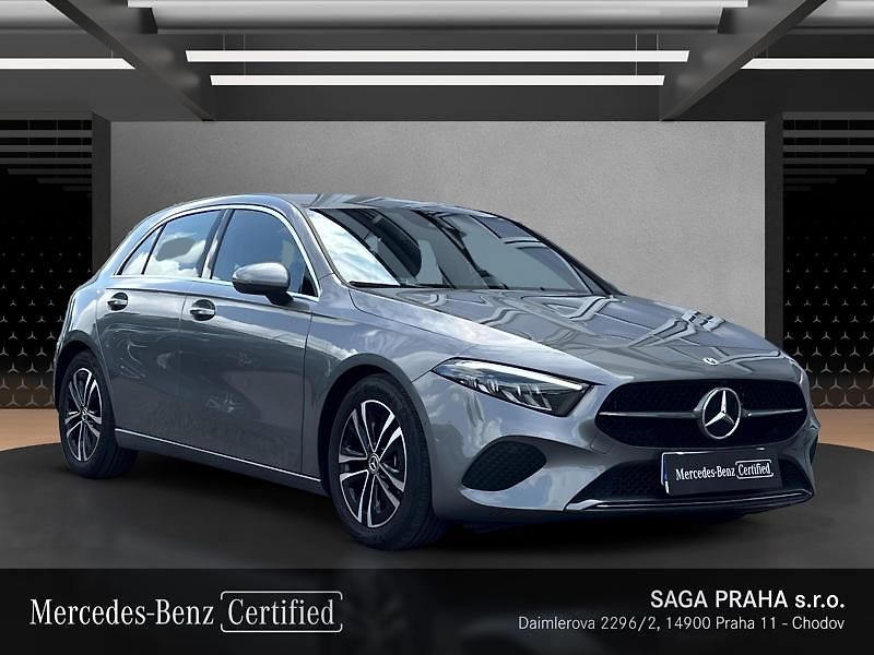 Mercedes-Benz Třídy A A-Třída 180 Progressive Editio - fotka 8 z 21