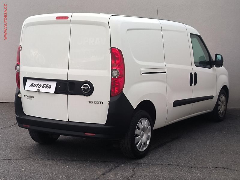 Opel Combo (2016) 1.6CDTi MAXi, ČR - fotka 4 z 19