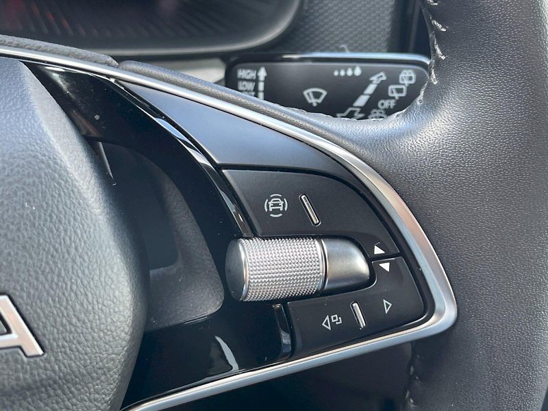 Škoda Kamiq (2025) 1.5 TSI 110 kW Top Selection - fotka 10 z 33