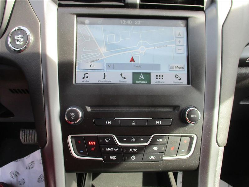 Ford Mondeo 2,0 TDCI, Titanium, automat, - fotka 20 z 40