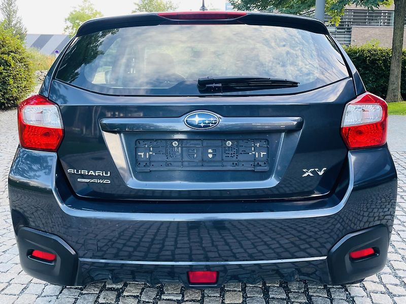 Subaru XV 2.0i 4x4 MANUÁL SERVISKA - fotka 15 z 38