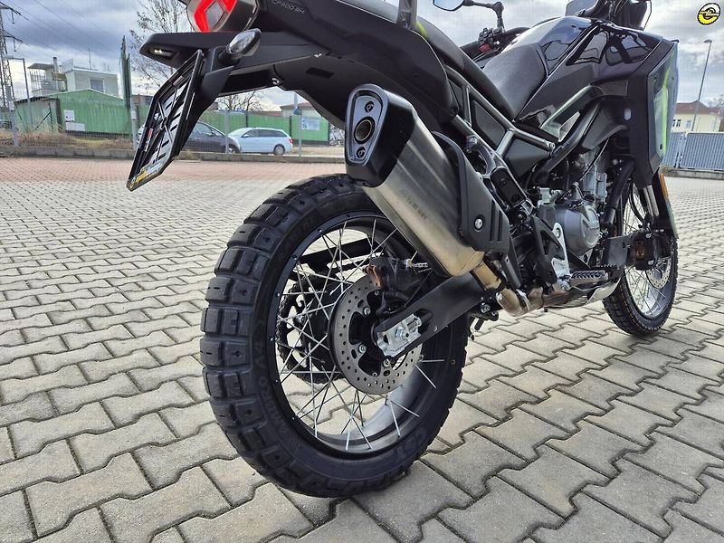 CFMOTO 450 MT-RX (2026) - fotka 34 z 77
