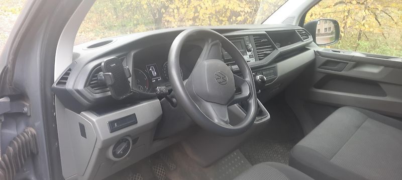 Volkswagen Transporter (2021) T6.1 - fotka 7 z 11