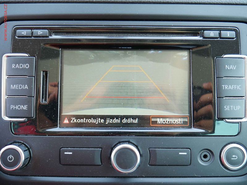 Seat Alhambra (2012) 2.0 TDI, FR, AT - fotka 18 z 22