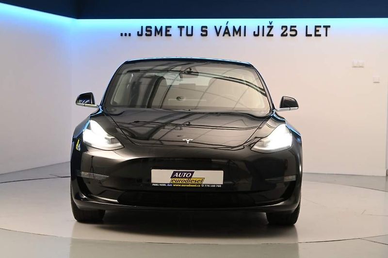 Tesla Model 3 (2019) RWD LED Kamera Range Plus 229 - fotka 3 z 33
