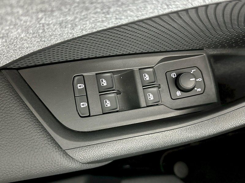 Škoda Octavia (2025) Combi 1.5TSI 110kW Top Selecti - fotka 25 z 30
