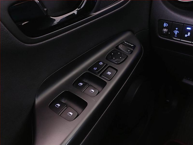 Hyundai Kona (2018) 1.0 T-GDI, Serv.kniha, Kůže - fotka 23 z 24