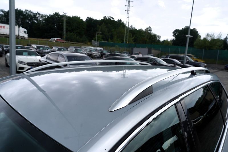 Volkswagen Passat 2.0 TDI 4Motion DSG/16Al./170P - fotka 13 z 38