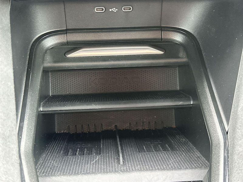 Škoda Kodiaq (2024) 2.0 TDI 4x4 DSG Sportline - fotka 25 z 40