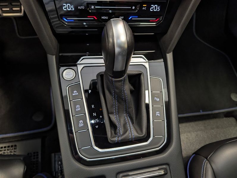 Volkswagen Arteon Shooting Brake 2.0 TSI R 235KW Shooting Brake - fotka 23 z 34