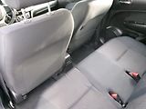 Suzuki Swift (2011) 1,3i KLIMA 4x4 VÝHŘEV USB - náhled 12