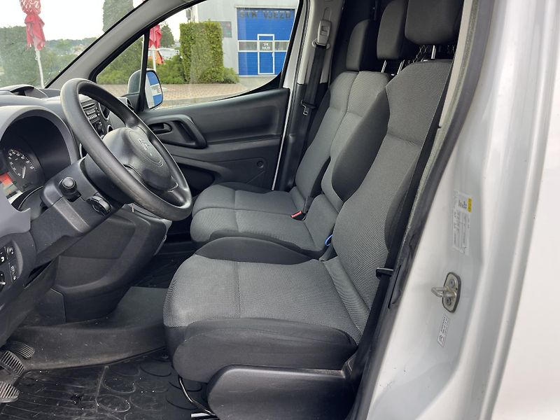 Citroën Berlingo (2017) 1.6 HDI 3MÍSTA - fotka 9 z 12