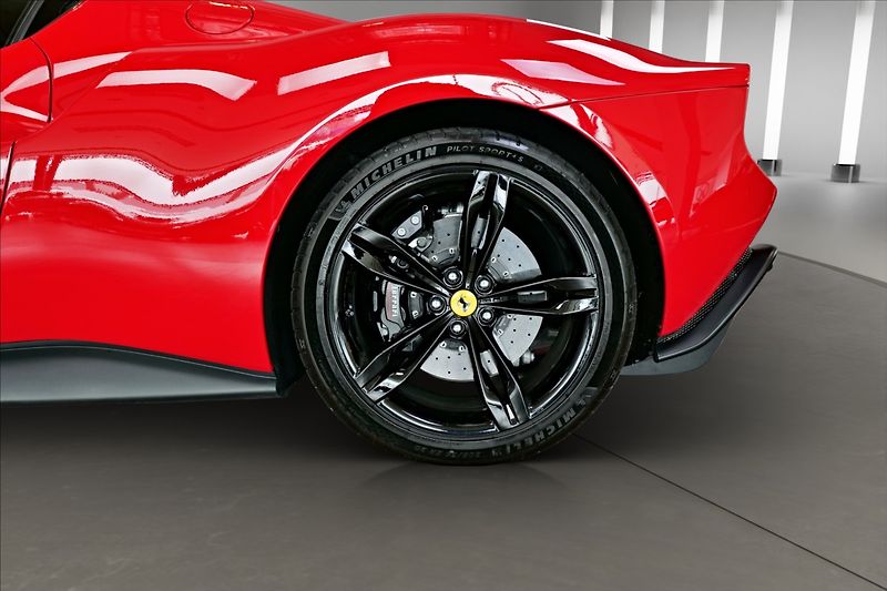 Ferrari 296 GTB ADAS / LIFT / CZ - fotka 9 z 21
