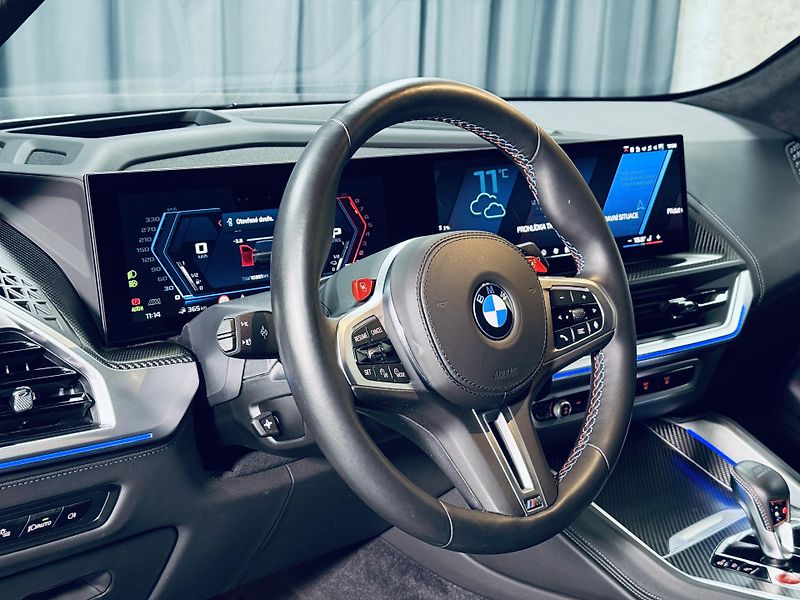 BMW XM (2024) 50e*3R.ZÁRUKA*SERVIS.ZDARMA.29 - fotka 16 z 45