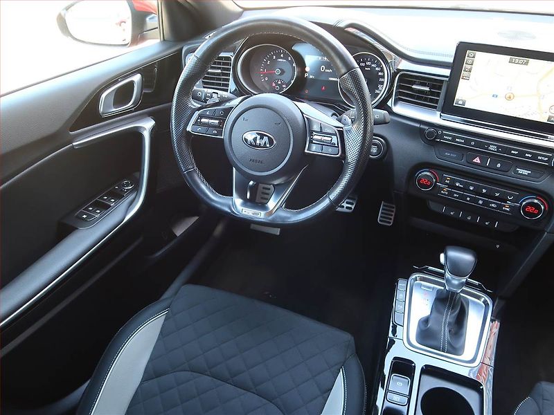 Kia Pro_Ceed (2019) GT-Line 1.4 T-GDI, Automat - fotka 7 z 19