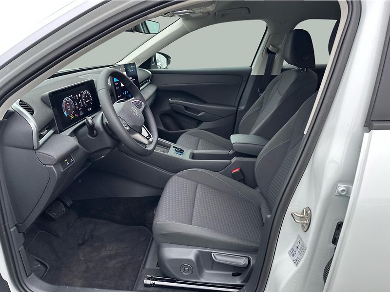 Volkswagen T-Roc (2025) Life 1,5 eTSI 85 kW 7DSG - fotka 10 z 22