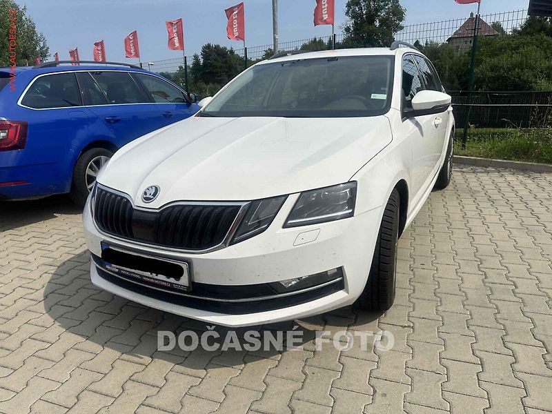 Škoda Octavia (2018) 1.6TDi, ČR, Style, LED - fotka 1 z 3