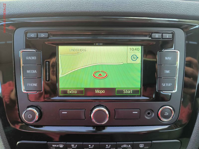 Škoda Octavia (2011) 2.0TDi, ČR, servis.kniha - fotka 13 z 23