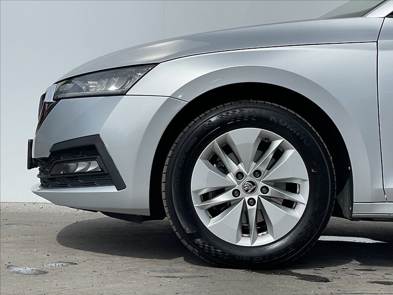 Škoda Octavia 2,0 TDI DSG Ambition Plus KESS - fotka 20 z 24