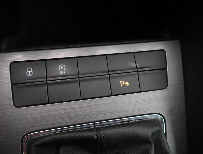 Škoda Octavia (2019) Clever 1.5 TSI, Serv.kniha - fotka 20 z 21