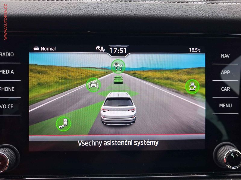 Škoda Kodiaq (2022) 2.0 TDi 4x4, ČR, SportLine - fotka 24 z 26